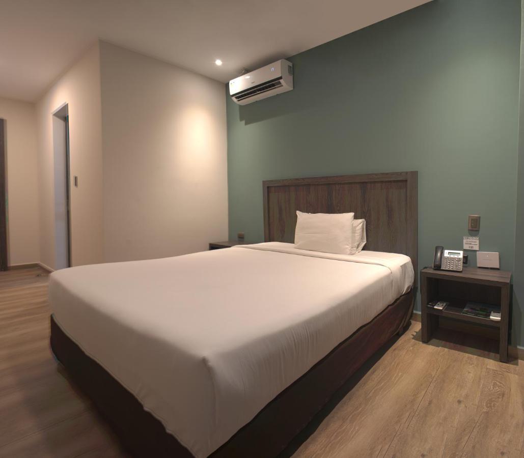 Reec Machala By Oro Verde Hotels Bagian luar foto